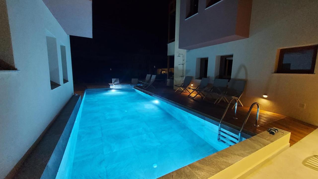 Kynara Elegant Living Aparthotel Ierissós Ngoại thất bức ảnh